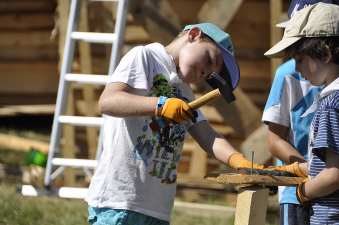 Abenteuer Hüttenbauen Seen Sommerferienprogramm